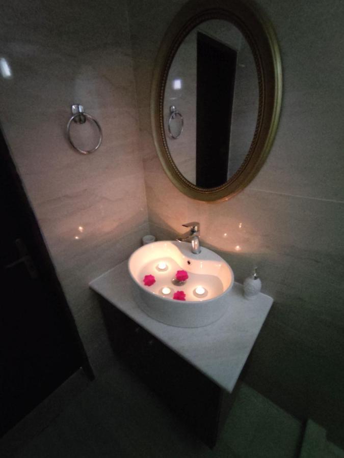 La Maison D Aspasia Kamilari Bagian luar foto