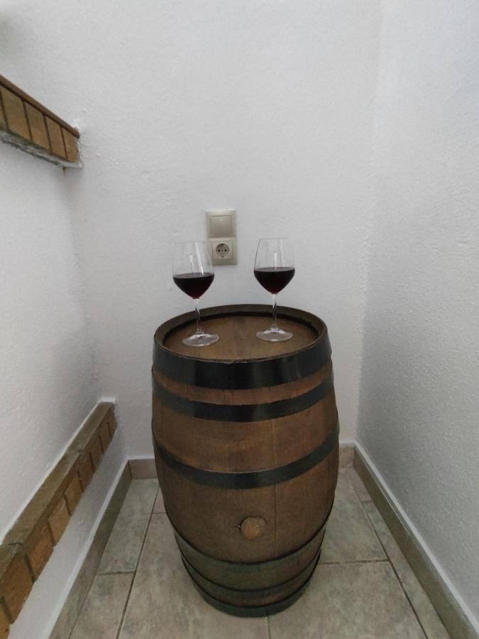 La Maison D Aspasia Kamilari Bagian luar foto